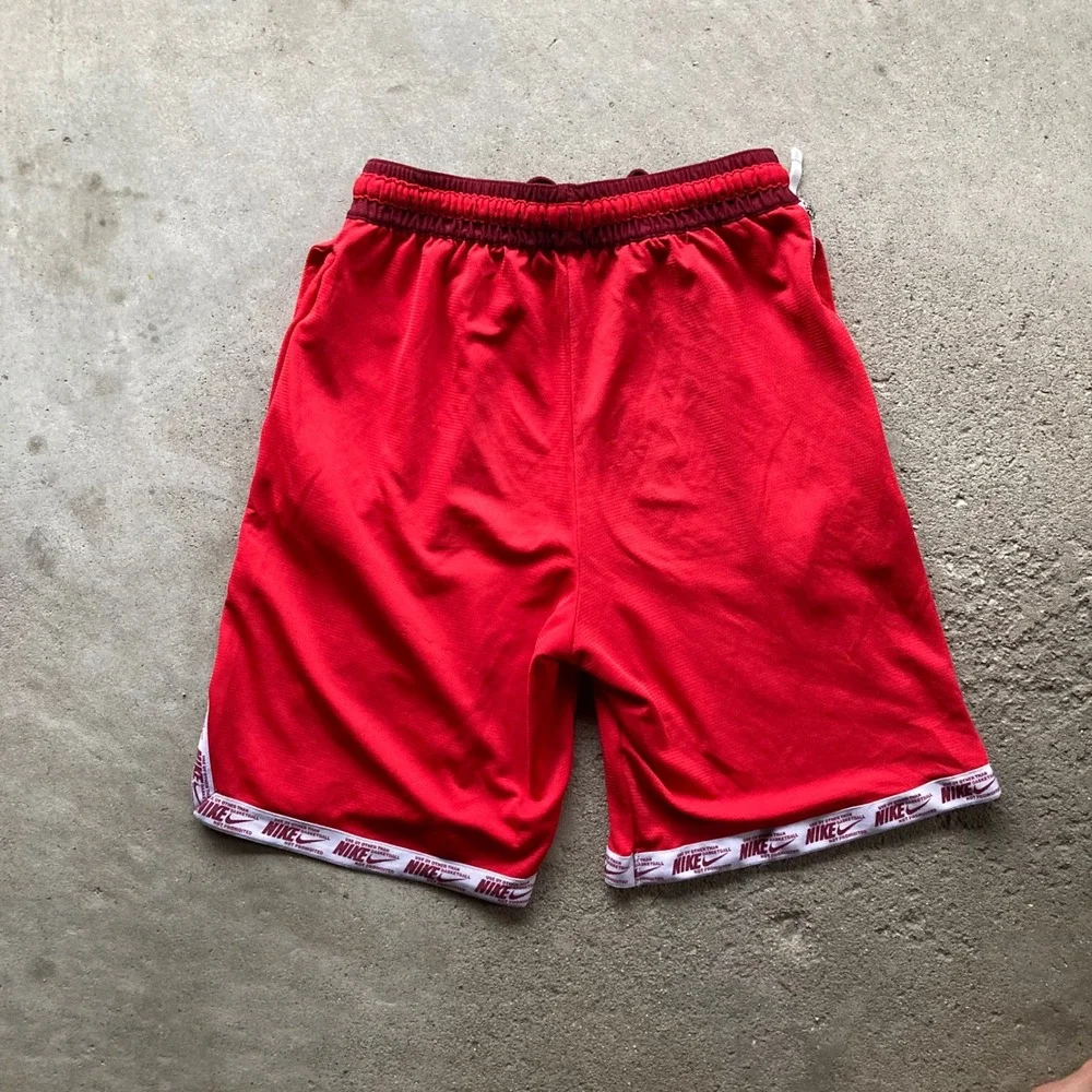Nike 2000s red